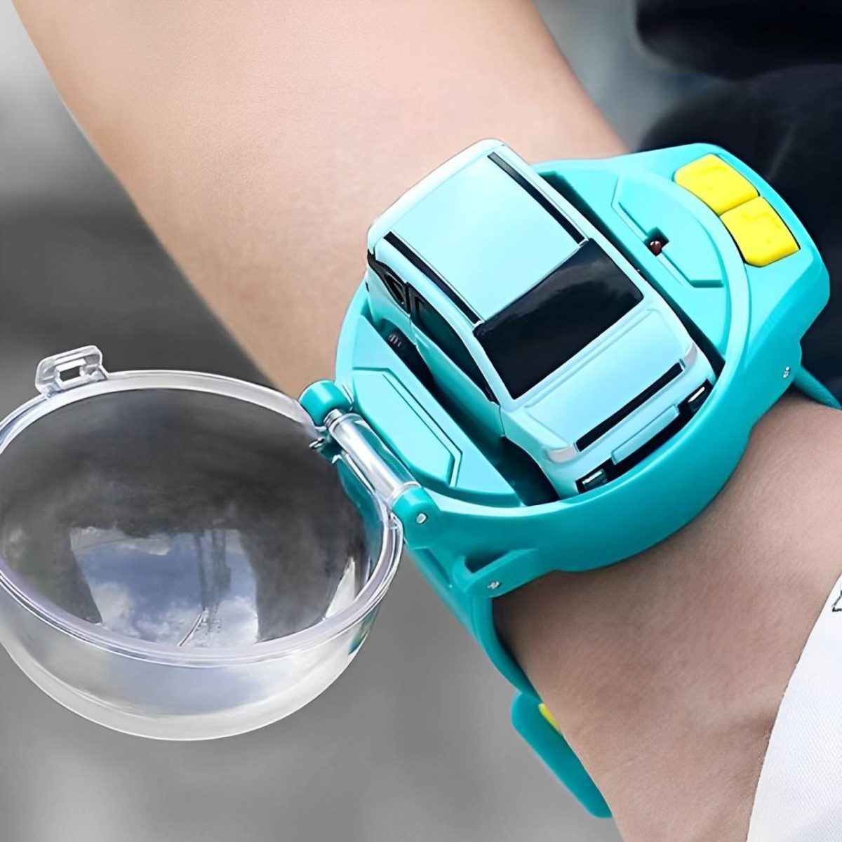 Mini EV Watch Control RC Car – Portable Wrist Racing Fun for Kids - Image 4